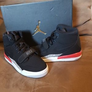 Air Jordan Legacy 312 UNISEX size 4.5Y